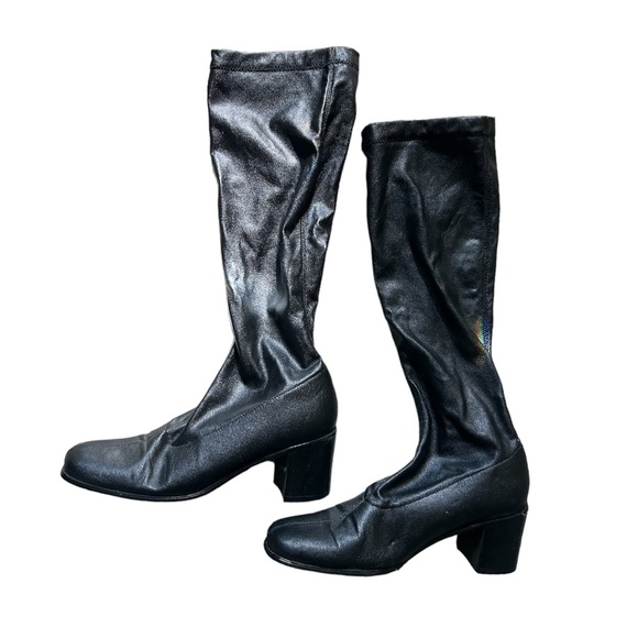 vintage knee high black boots - Picture 2 of 5